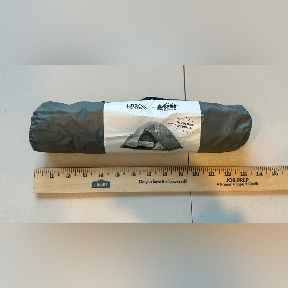 REI Green and Grey Tiny Half Dome Tent Perfect for Pets